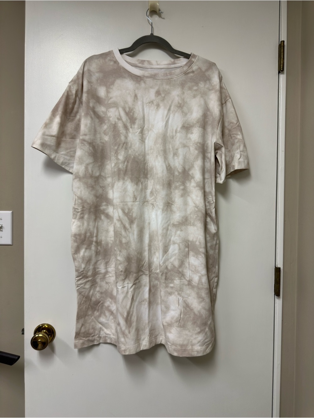 a new day Tie-Dye Short Sleeve Tee — Taupe & White